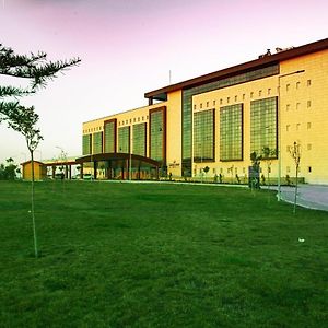 Lavanta Tepesi Hotel Ve Spor Tesisleri